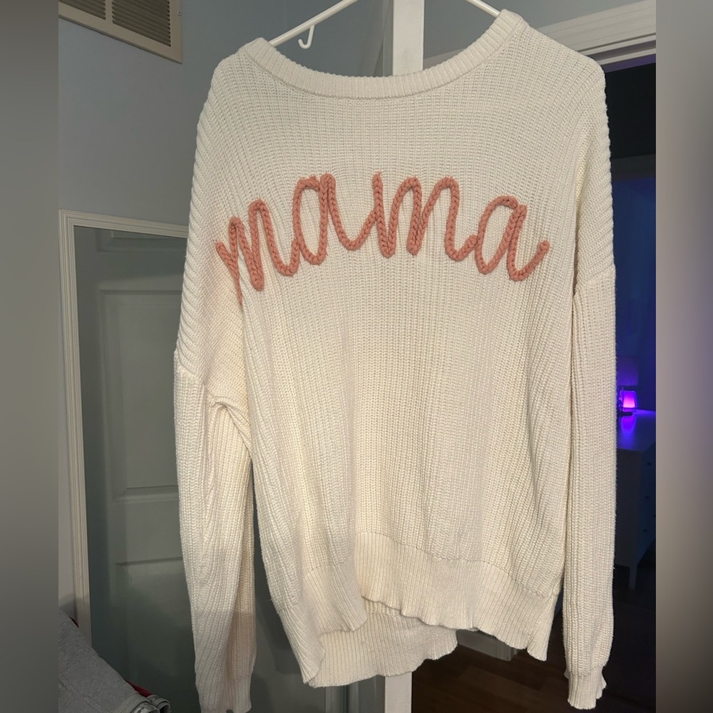 Tullabee size large mama sweatshirt